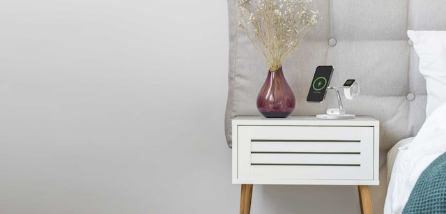 Belkin BOOST↑CHARGE PRO 3-i-1 trådløs oplader